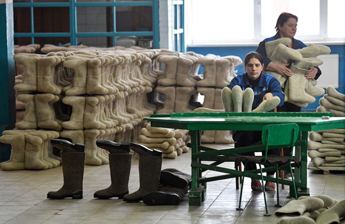 Российские производители валенок получат отсрочку по уплате налогов