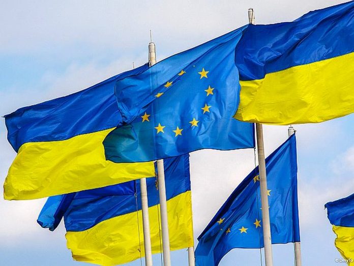 ЕС по итогам саммита принял решение по Украине
