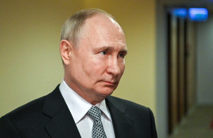 «Ну, вот вы и в Кремле»: Владимир Путин рассказал о встрече с бойцами ЧВК «Вагнер»