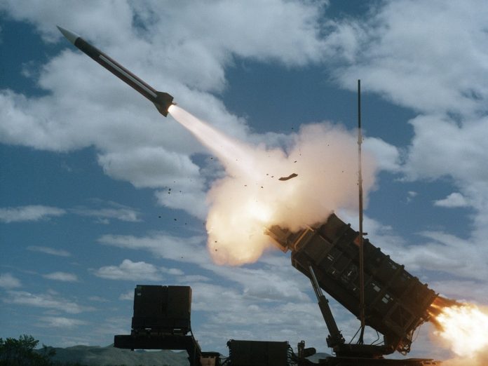 Управляемая ракета и два дрона сбиты у западного побережья Крыма