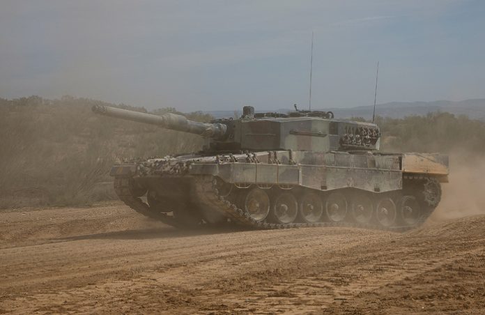 РИА Новости: разведчики уничтожили танк Leopard с экипажем армии ФРГ