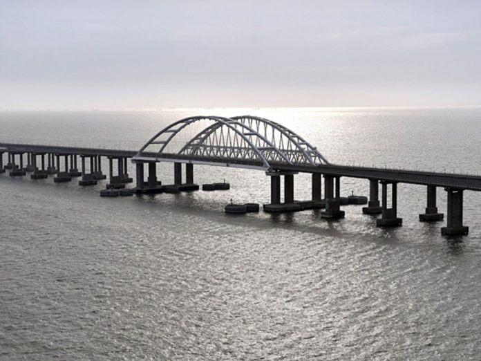 Хуснуллин объявил о полном восстановлении Крымского моста