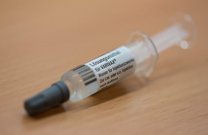 В России осталась только одна вакцина от ветрянки, и она в дефиците