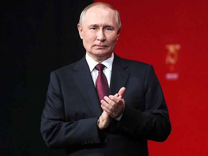 Газета «Ведомости» назвала возможных соперников Путина на выборах