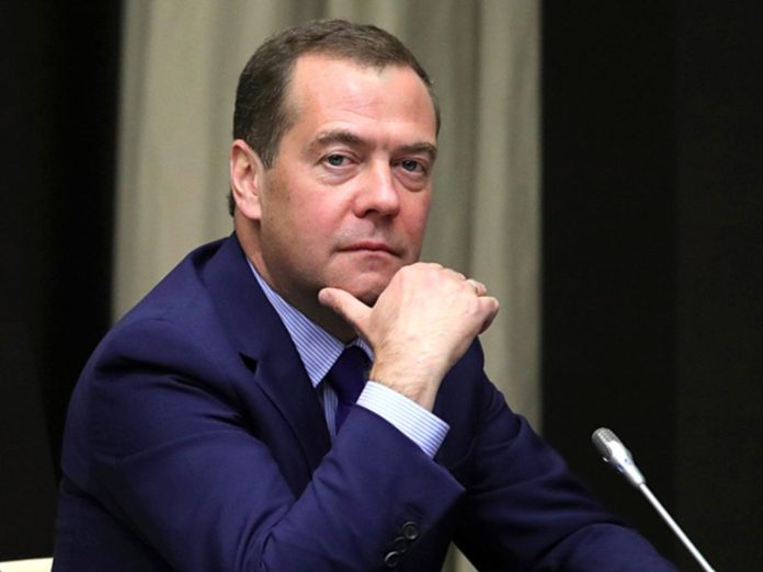 «Объявление России войны»: Медведев отреагировал на соглашение Киева и Лондона
