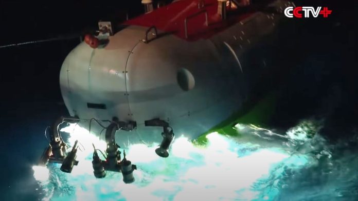 Марианская впадина: Китайская подводная лодка бьет рекорды и достигает дна самой низкой точки | New-Science.ru