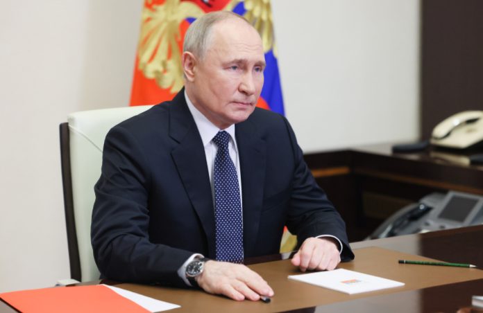 Путин: Киев пытается сорвать выборы в России, безнаказанным это не останется