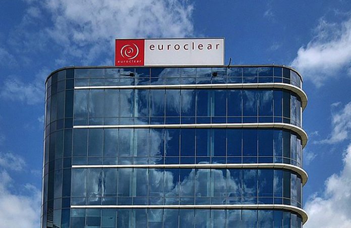 Euroclear требует дополнительную лицензию для разблокировки активов россиян